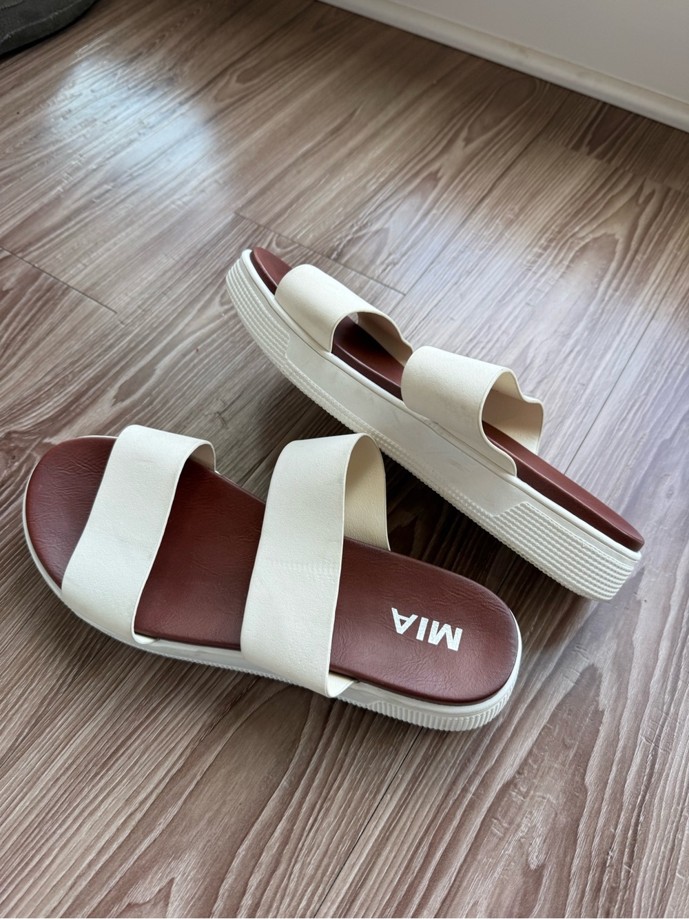 MIA Slide Sandals | Women’s Size 9 | NWOT